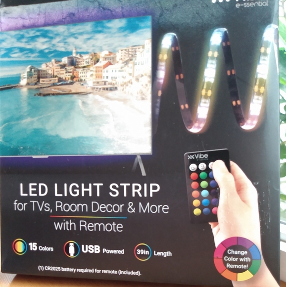 Color changing LED LIGHT strip - Picture 2 of 5